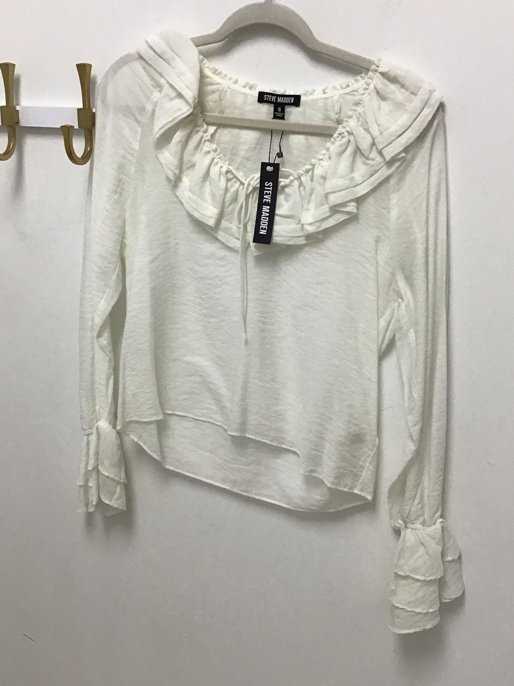 Steve Madden Hampton Cream Ruffled Long-Sleeve Blouse